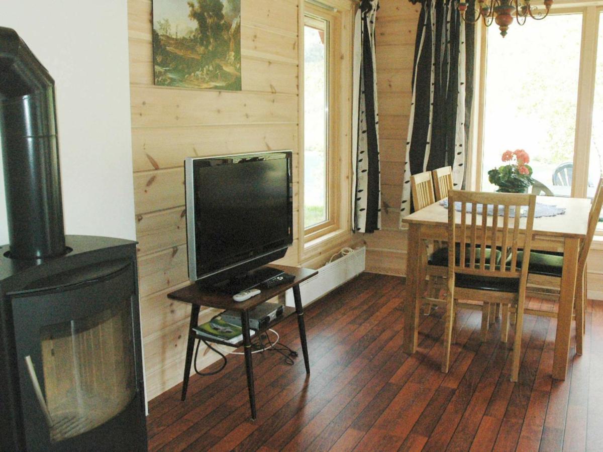 Two-Bedroom Holiday Home In Olden 3 Exteriör bild